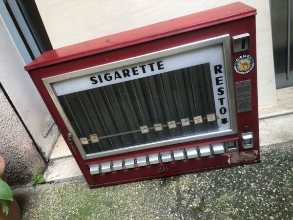 Distributore automatico sigarette anni '70 - immagine 5