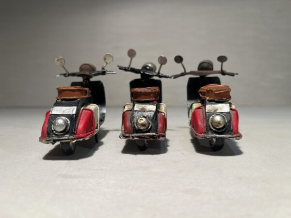 3 deliziosi modellini vespa - immagine 2